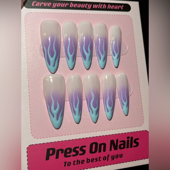 Purple and Blue Flame Pattern Press-On Nails, Size M - Picture 1 of 2